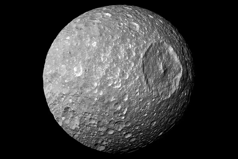 saturn's-moon-mimas