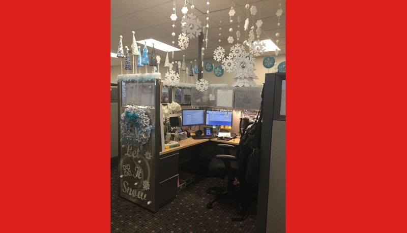 snowflake-decoration-office-cubicles